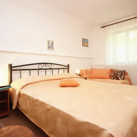 Apartment 4548a